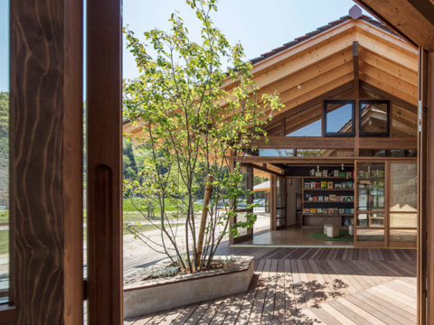 HUG ARDEN ほしのさとkids　事業所内保育所